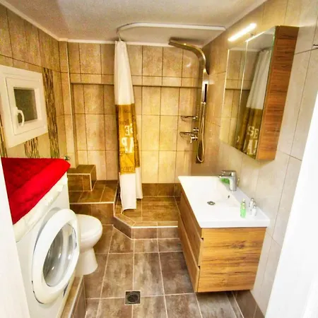 Goldenrosekavalaview Apartment