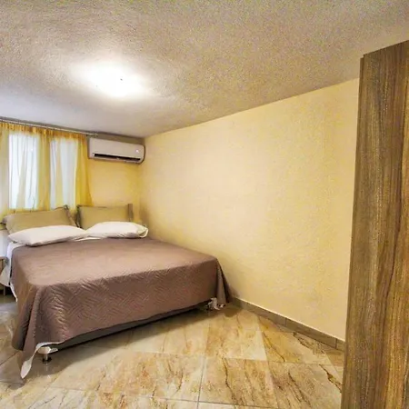 Appartement Goldenrosekavalaview